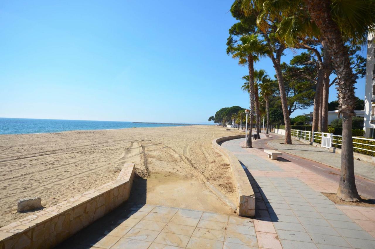 La Torre - Villa Rosamar Beach Cambrils Exterior foto